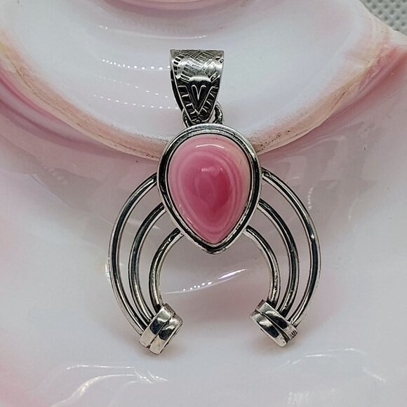 Artisan Jewelry - Handmade Sterling Silver Pink Conch Shell Naja Pendant Southwest Cowgirl